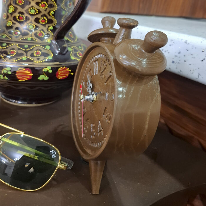 ساعت رومیزی مدل گردو